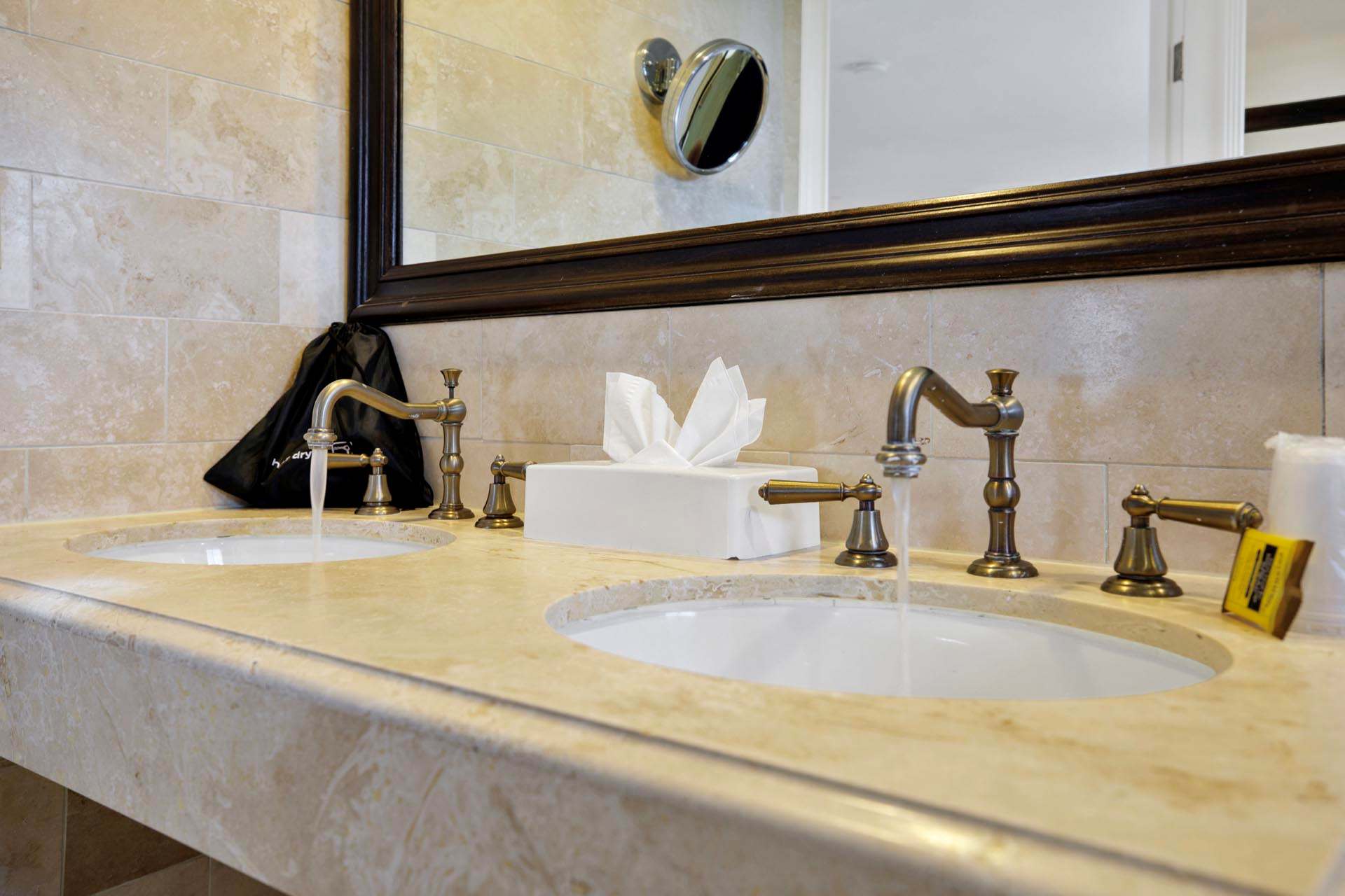 A double sink